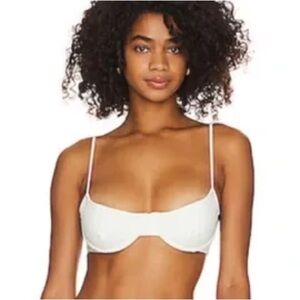 HAIGHT. Vintage Bikini Top
White Underwire